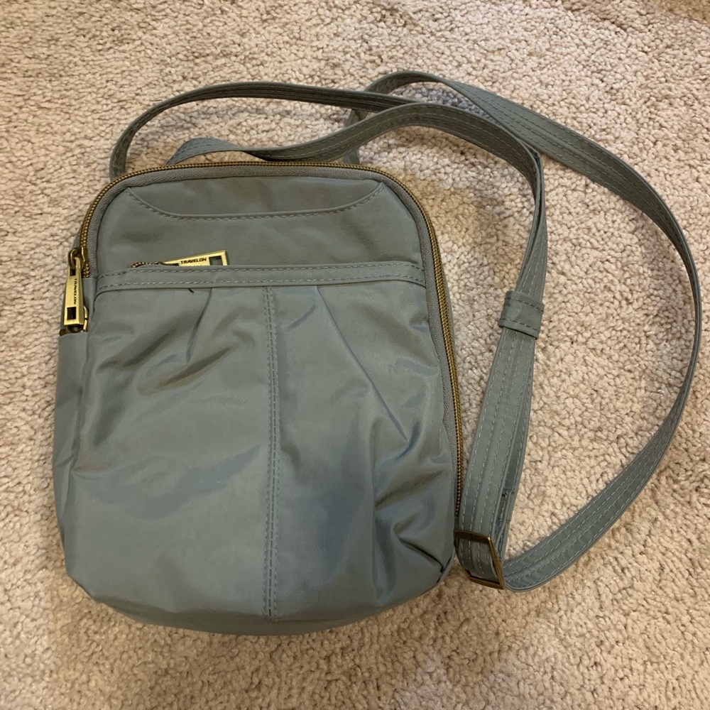 Travelon Anti-theft Crossbody Bag